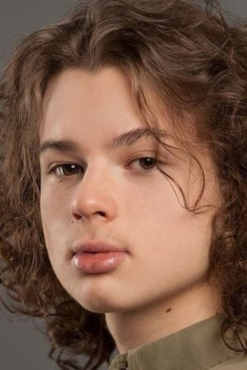 Daniil Chibrikov as Anton