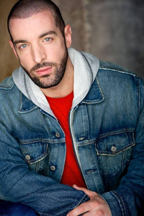 Cary Mark as Carter Holcomb