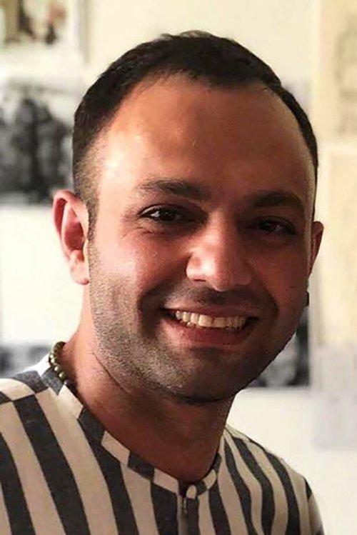 Saber Abar as Alireza