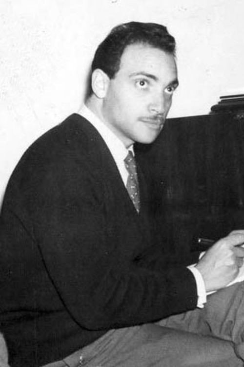 Alejandro Romay as Zar de los medios