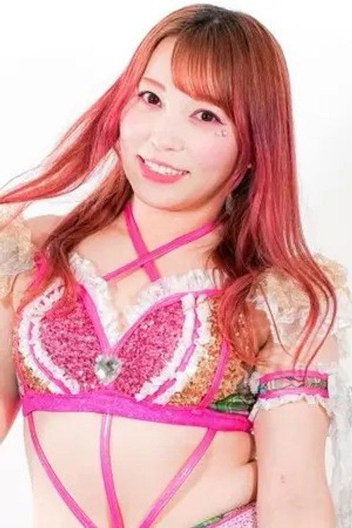 Miu Sakamaki as Misa Kagura