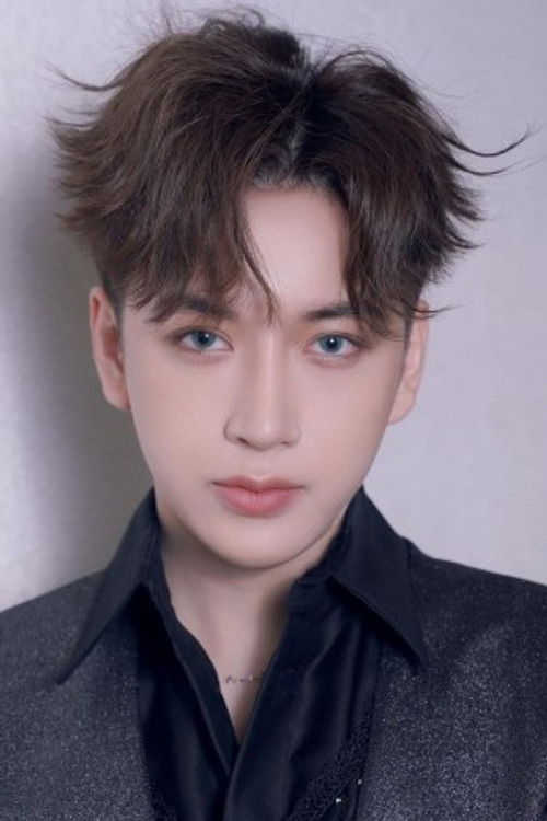 Tuấn Việt as Tuan