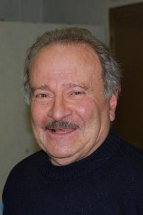 Albano Bufalini as Mario