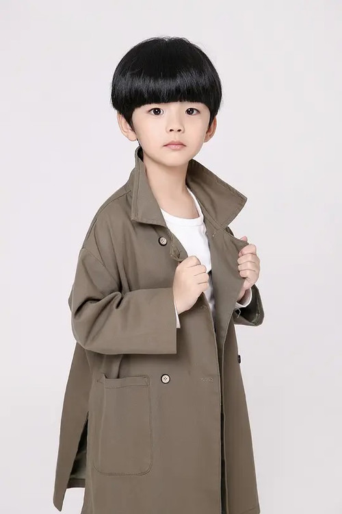 Zhang Boxin as Child Wang Yue