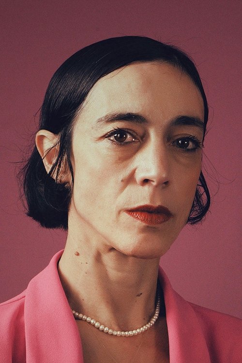 Elena Topalidou as Anna