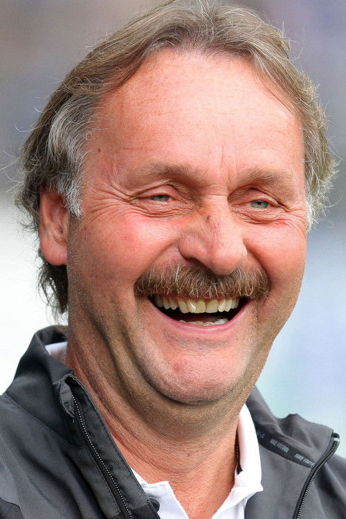 Peter Neururer as Self