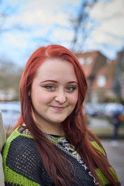 Vera de Vries as Pip Zwagerman