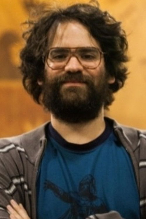 Gonzalo Ladines as Gonzalo