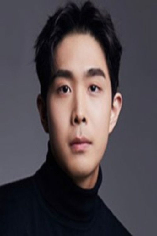Park Sang-woon as Manager