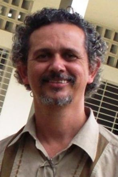 Leonardo Aldana De Hoyos as Catarino