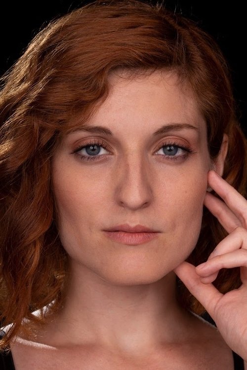 Raquel Ferrer as Asistenta vuelo