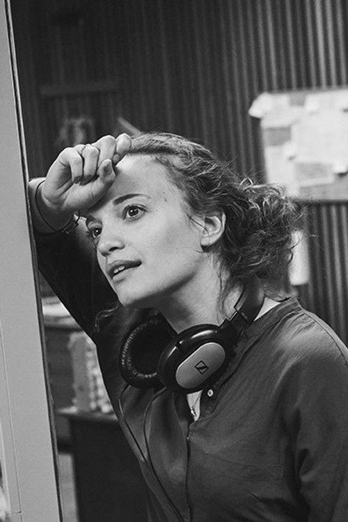 Ella Jones as Spoonface Steinberg