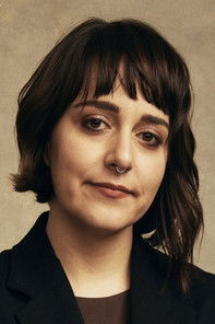 Anna Zlokovic as Cashier