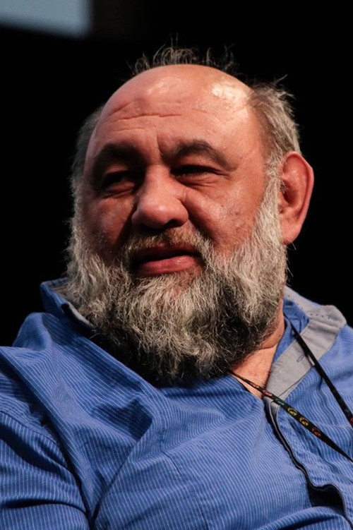 Levon Haftvan as Warehouseman