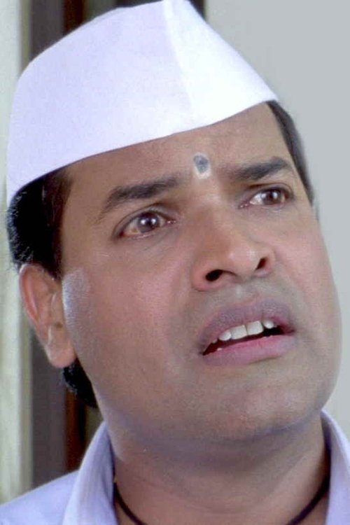 Bharat Jadhav as Kanta / Chandramohan