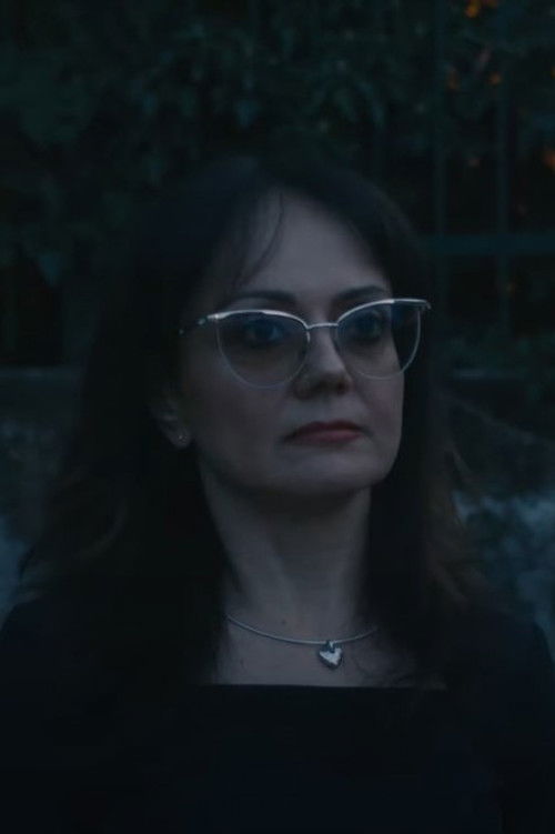 Sara Miracco as Donna Carmela