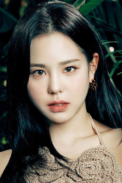 Mako Yamaguchi as Detective Mako