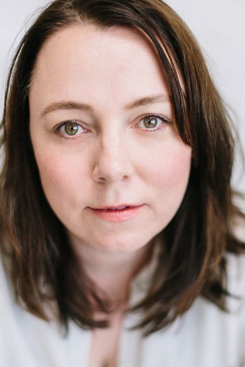 Liza Dennis as Marge