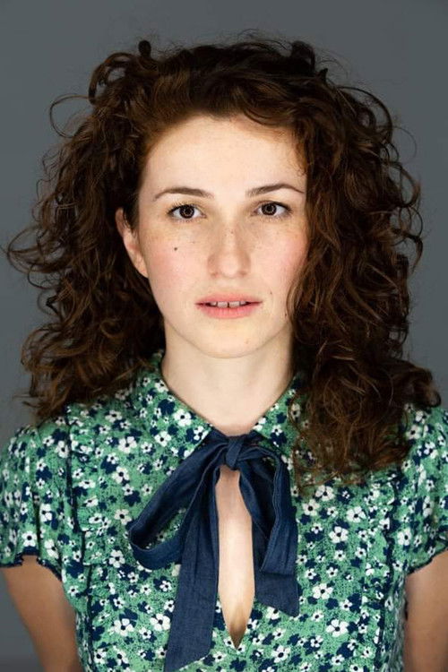 Eleni Kerolari as Lenio