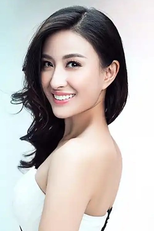 Lu Ying as Lo Fang