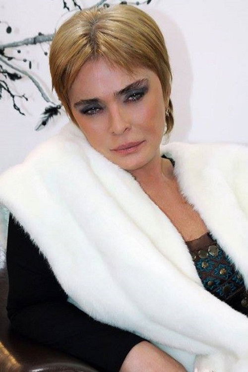 Nino Khomasuridze as Marina