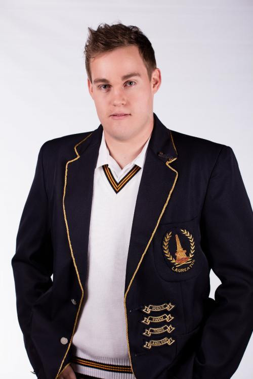 Ruan Blum as Louis Els