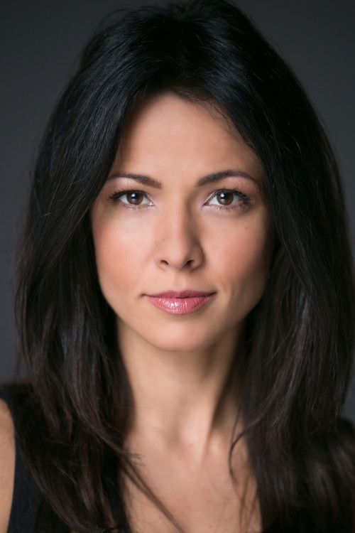 Evgeniya Radilova as Eni