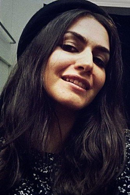 Niroz Haji as Miriam