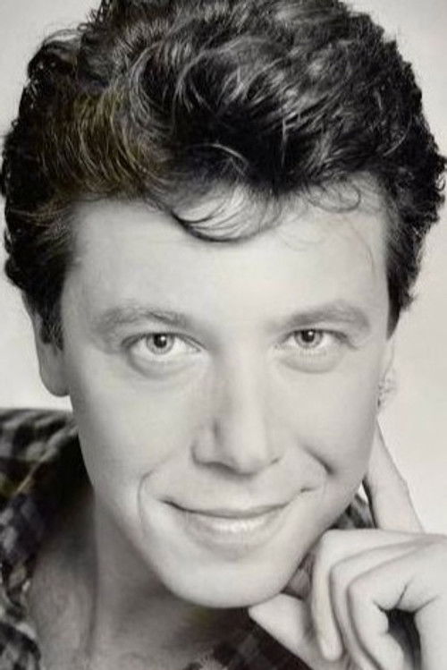 Sean Elliot as David