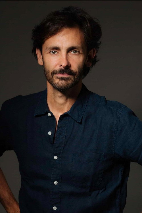 Ivo Müller as Ricardo Reis