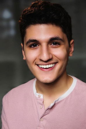 Nicholas Di Prima as Skye