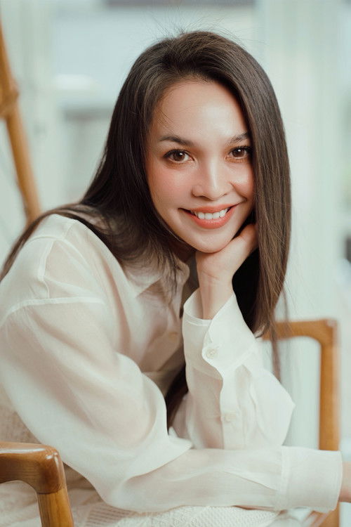 Hiền Thục as Self - Judge