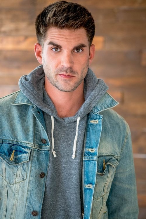 Brent Lydic as Hansel Grimm