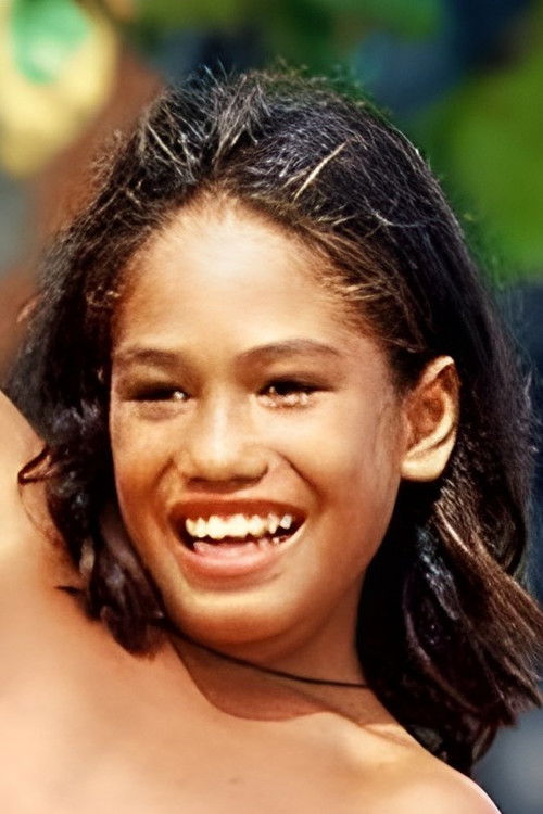 Anituavau Landé as Reia