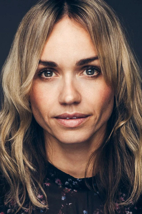 Pernille Andersen as Mother