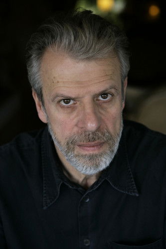 Elias Zervos as κτηνίατρος