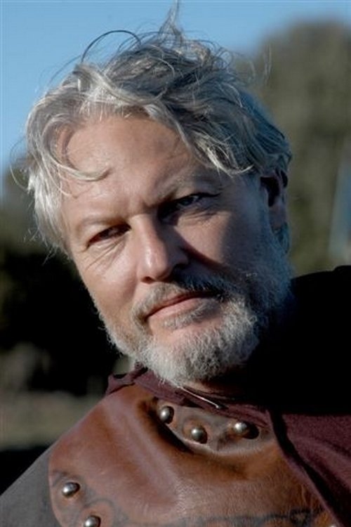 Guglielmo Aru as Gynecologist