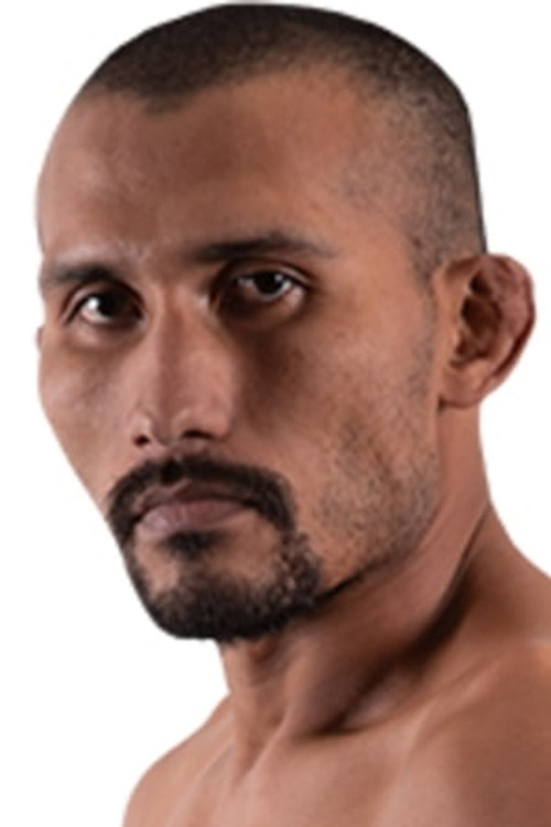 Inaildo Santos as Self