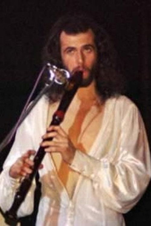 Kerry Minnear as keyboards