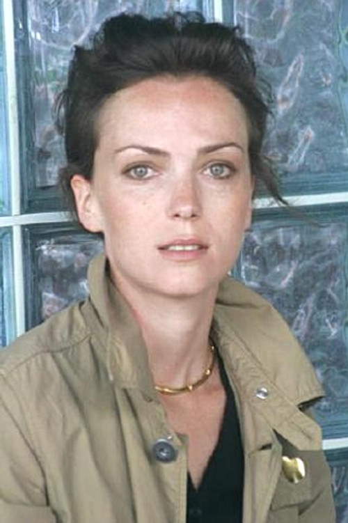 Aurélie Bouix as Marianne