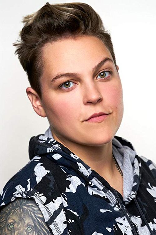 Abe Farrelly as Emma