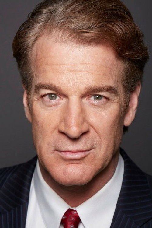 Kevin Kilner as Tom Lungren