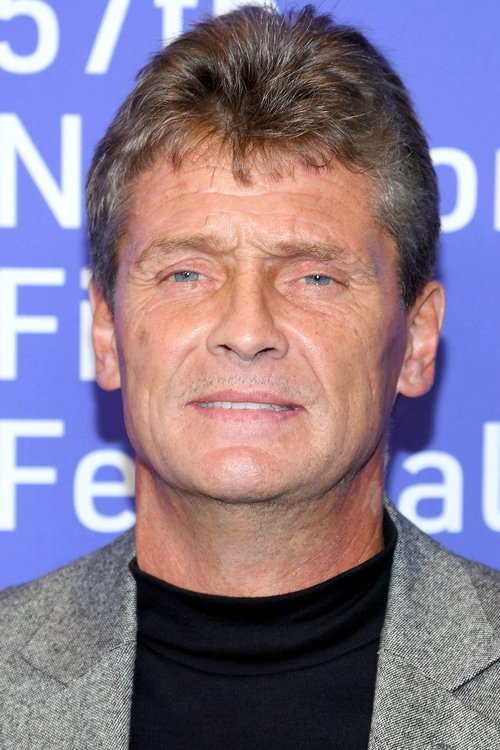 Keith William Richards as Ed Mortanian