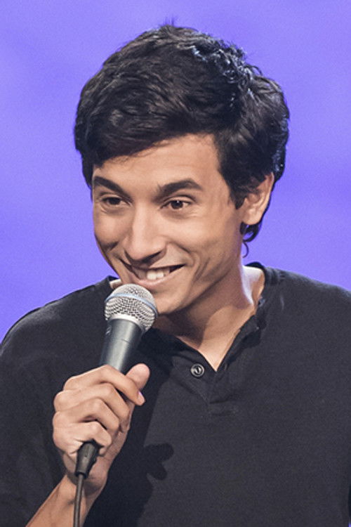 Ismael Loutfi as Ismael