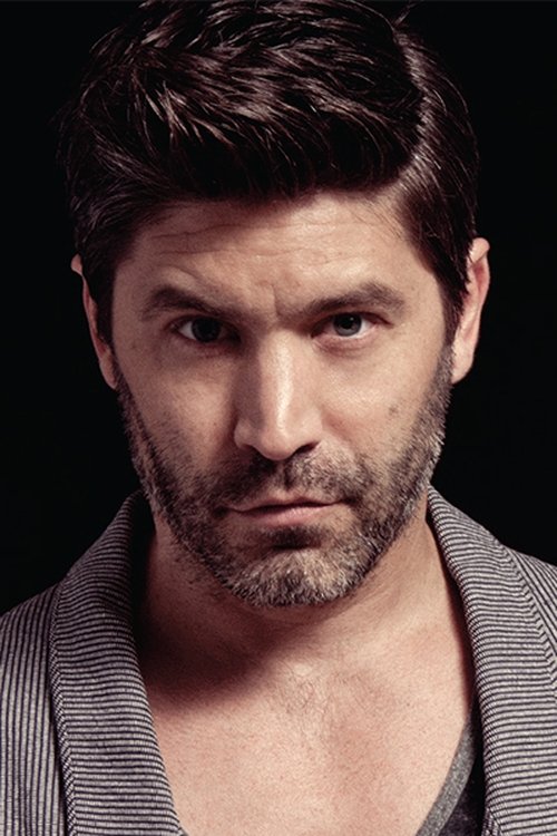 David W. Ross as Kevin