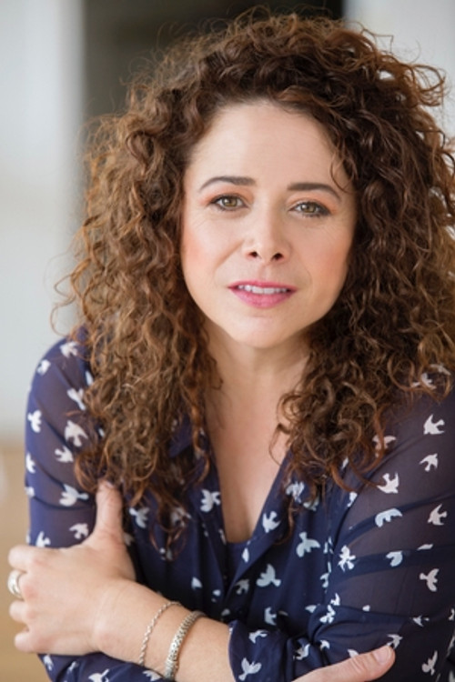 Isabelle Brossard as 