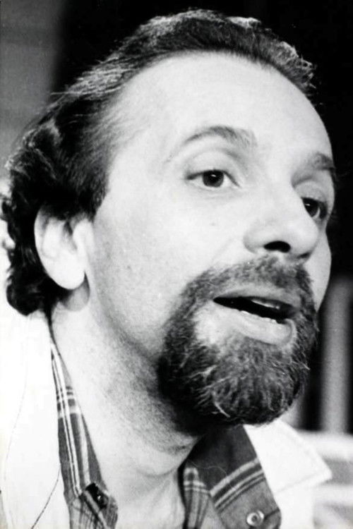 Renato Borghi as Seu Pequeno