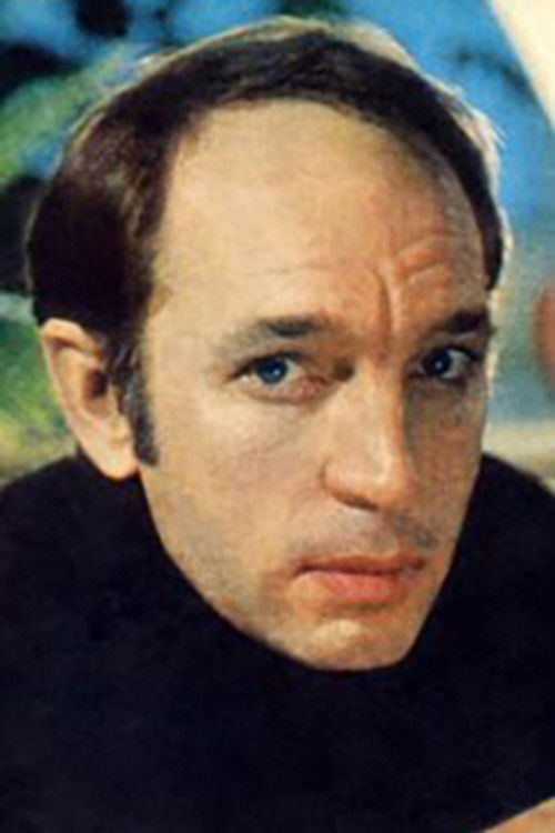 Gennadiy Nilov as Sheyno
