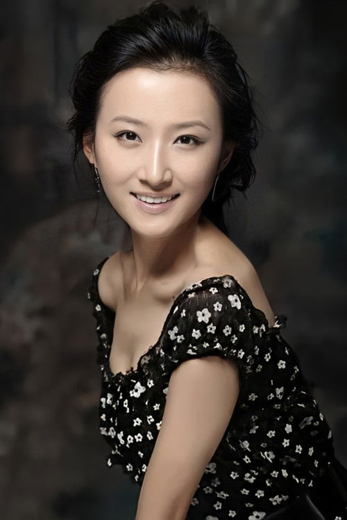 Jiajia Liu as Stepmom
