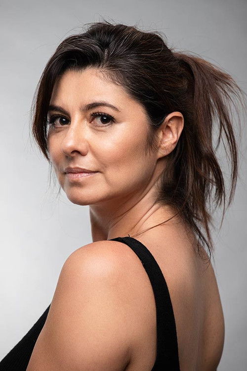 Marissa Saavedra as Dra. Ibáñez